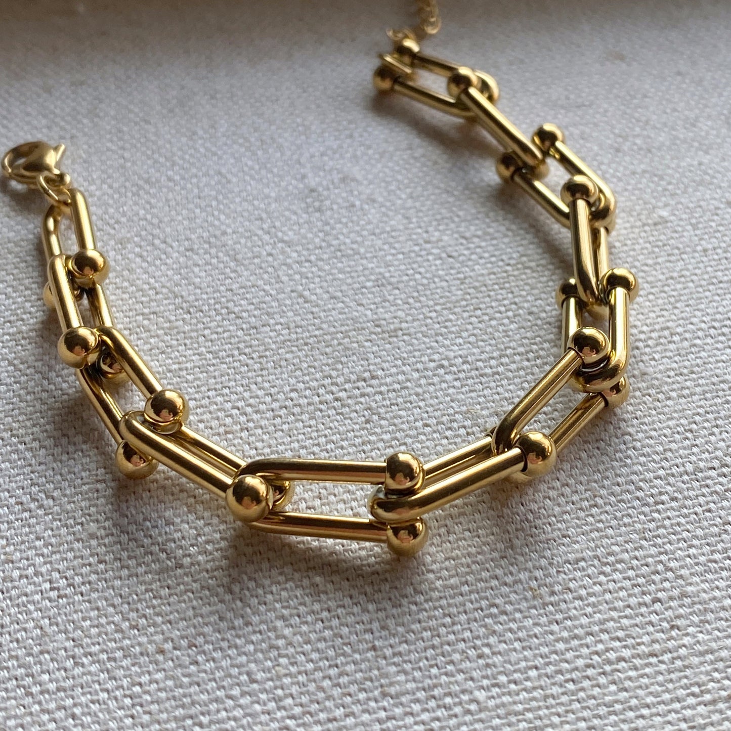 Chunky Gold Bracelet Horseshoe Chain Stainless Steel Waterproof Jewelry