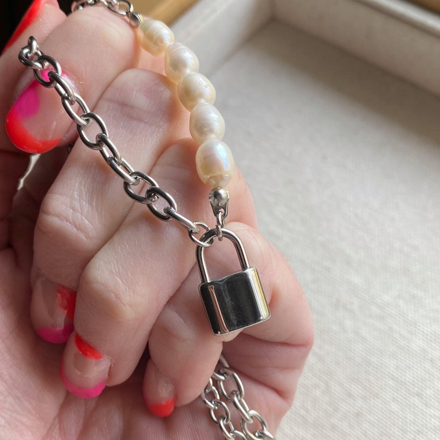 Pearl Lock Necklace Silver Stainless Steel Chunky Jewelry