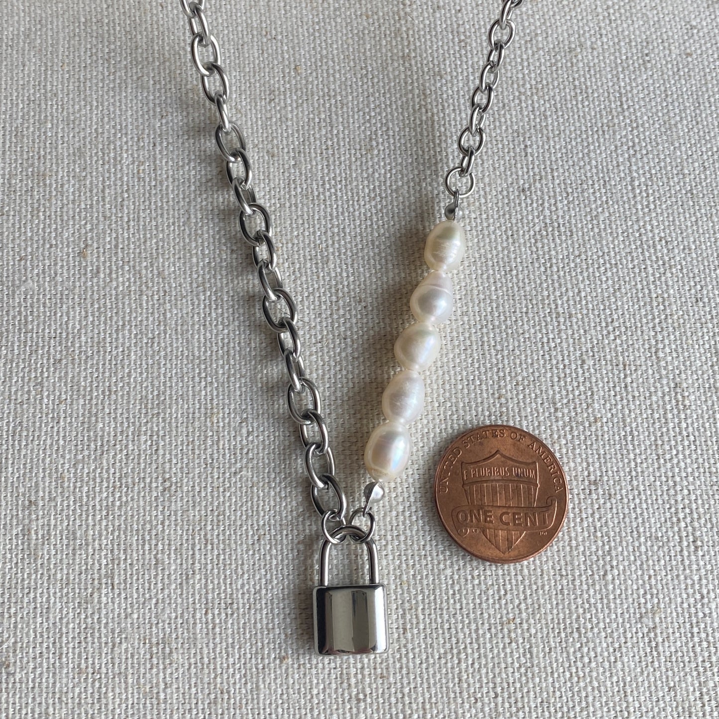 Pearl Lock Necklace Silver Stainless Steel Chunky Jewelry
