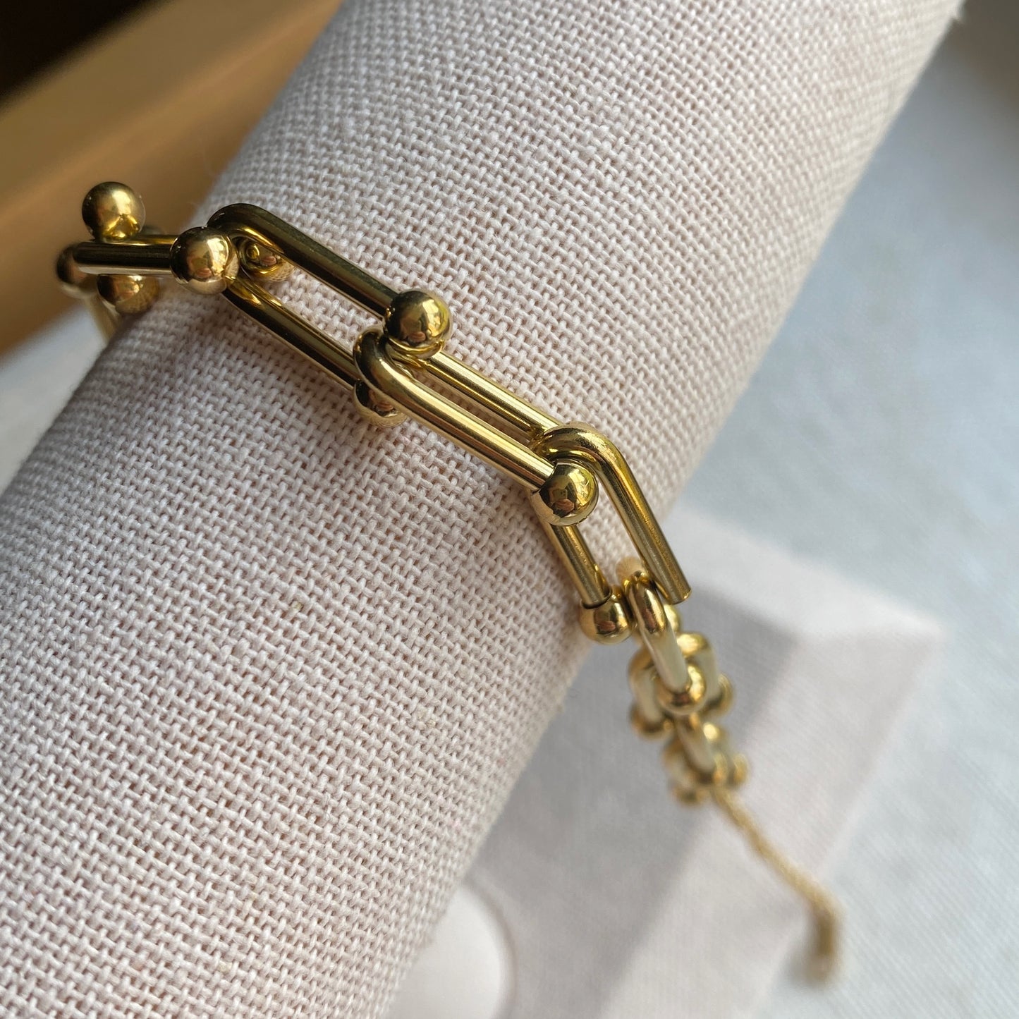 Chunky Gold Bracelet Horseshoe Chain Stainless Steel Waterproof Jewelry