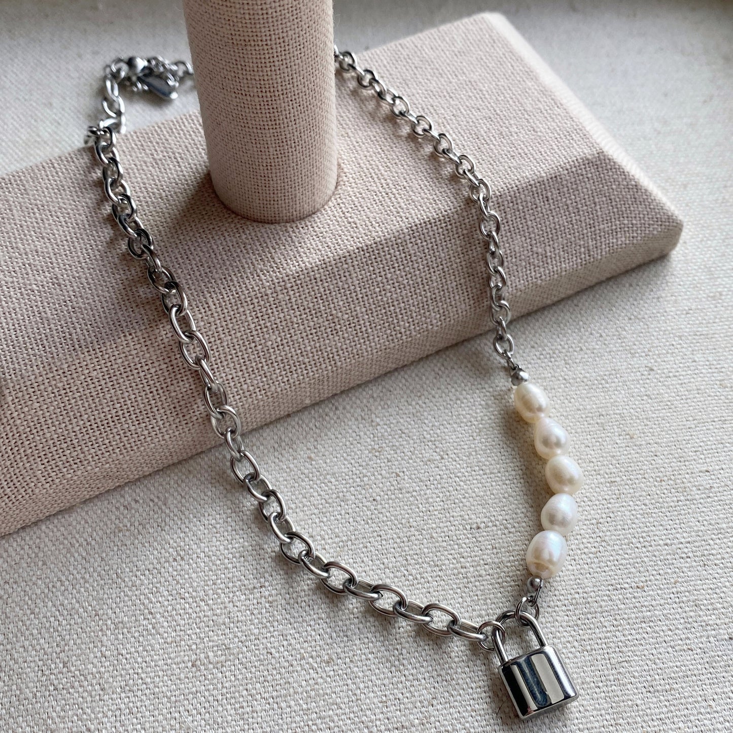 Pearl Lock Necklace Silver Stainless Steel Chunky Jewelry