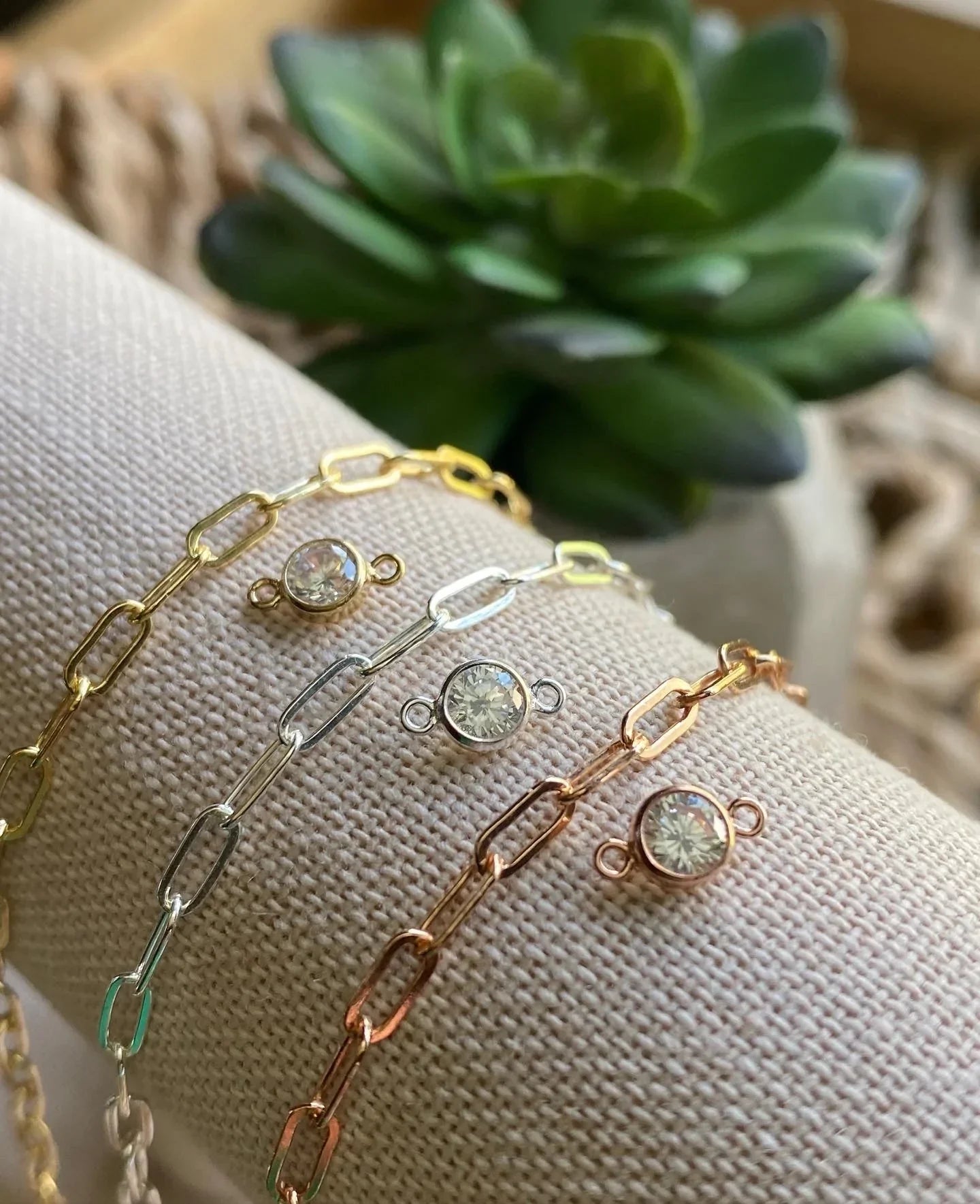 Book Permanent Jewelry Appt Friday May 12 @ Refresh Aesthetics St. Clairsville