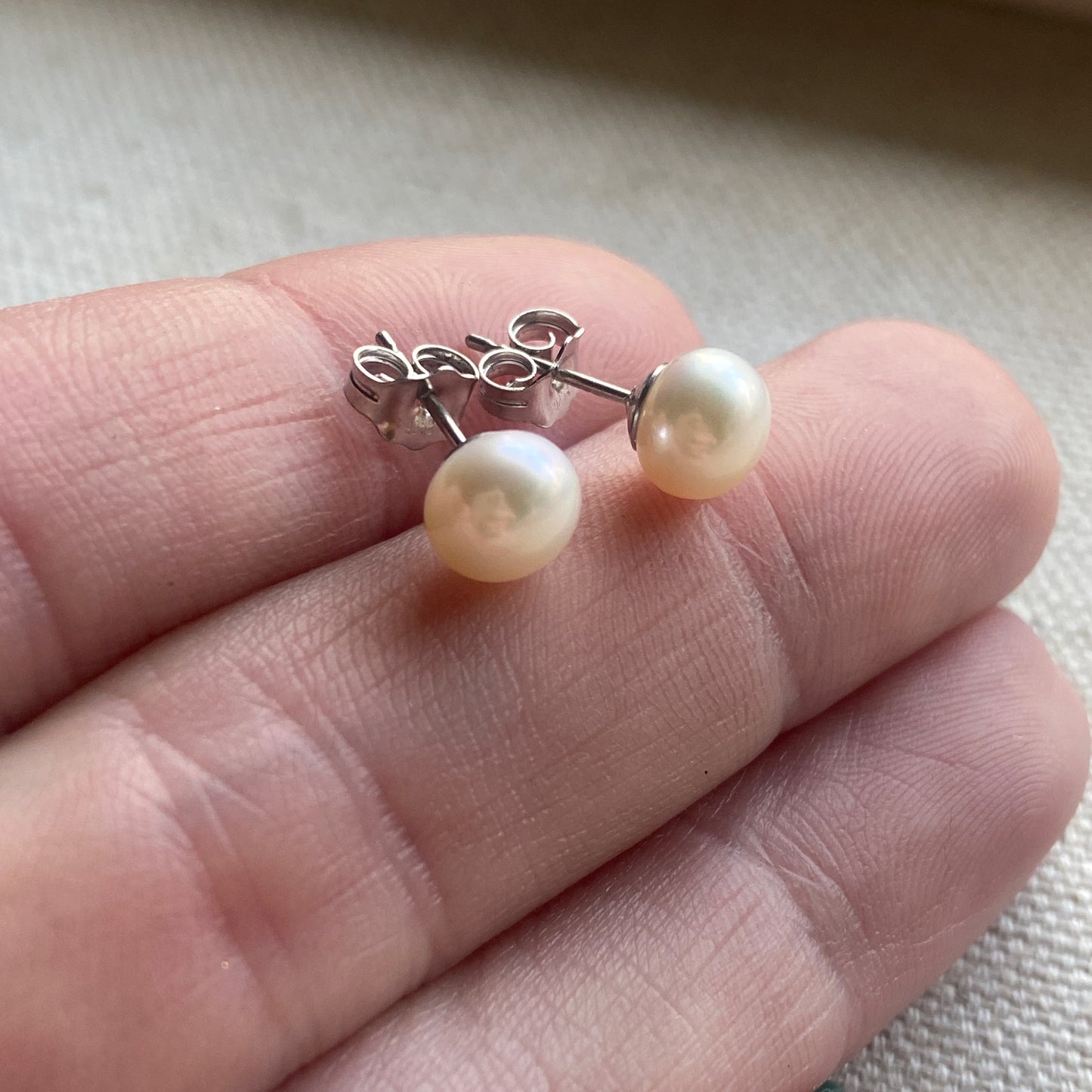 Pearl Stud Earrings Cultured Freshwater Pearls